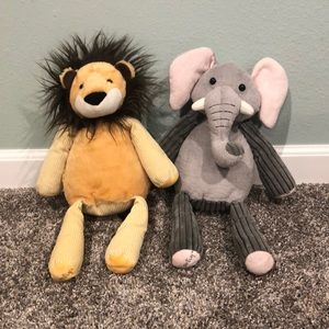 Lot is Scentsy buddies